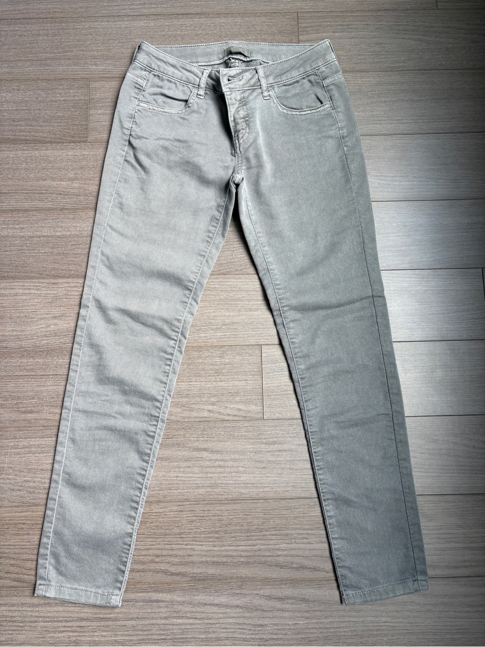 Aerie - Women’s Slim Fit Light Grey Jeans (size 0 regular)